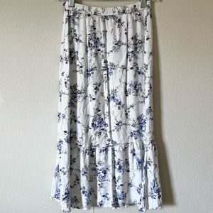 Abercrombie & Fitch Ditsy Floral Slit Tiered Cottagecore Prairie Boho Midi Skirt